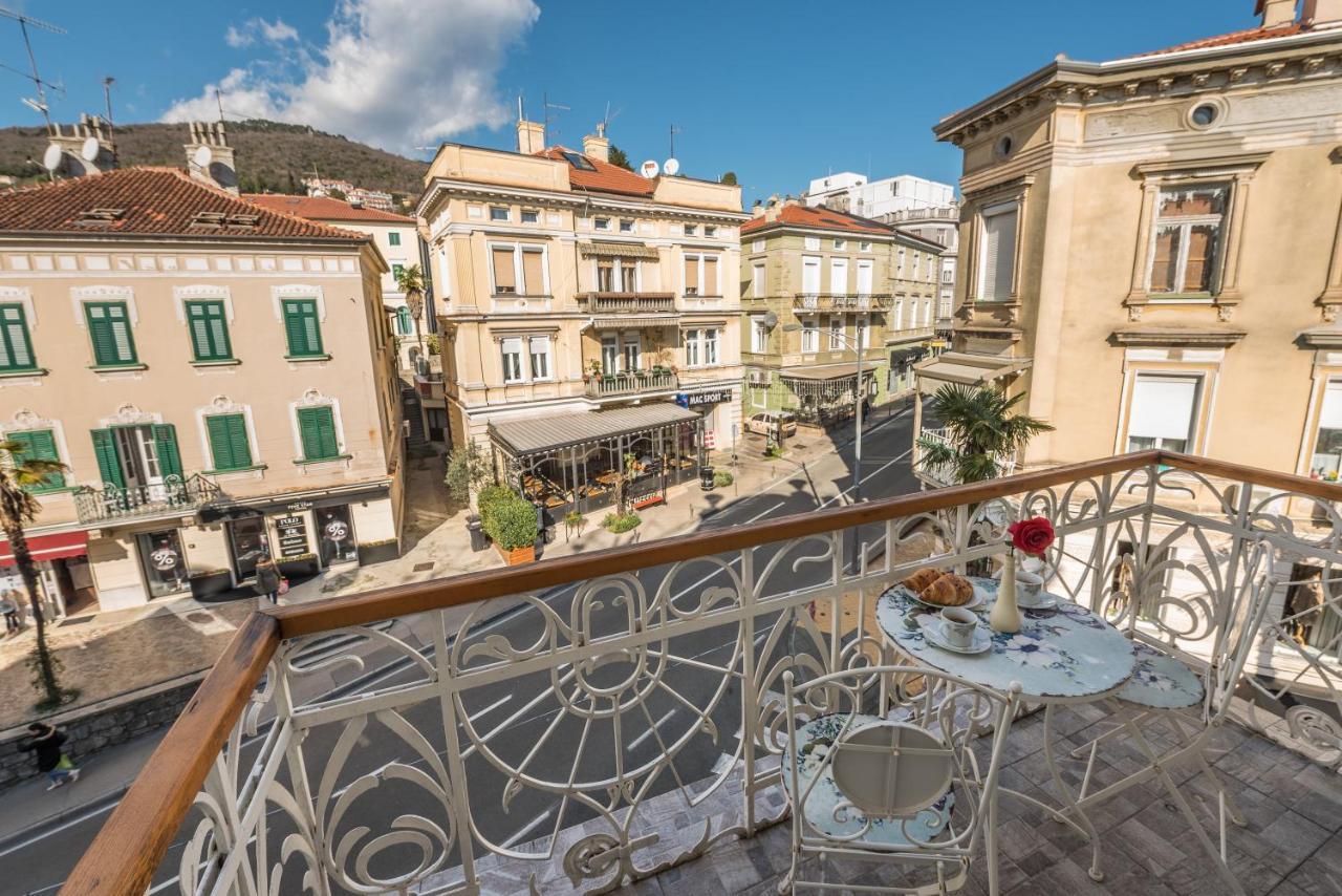 Apartments Villa Devana Opatija Luaran gambar
