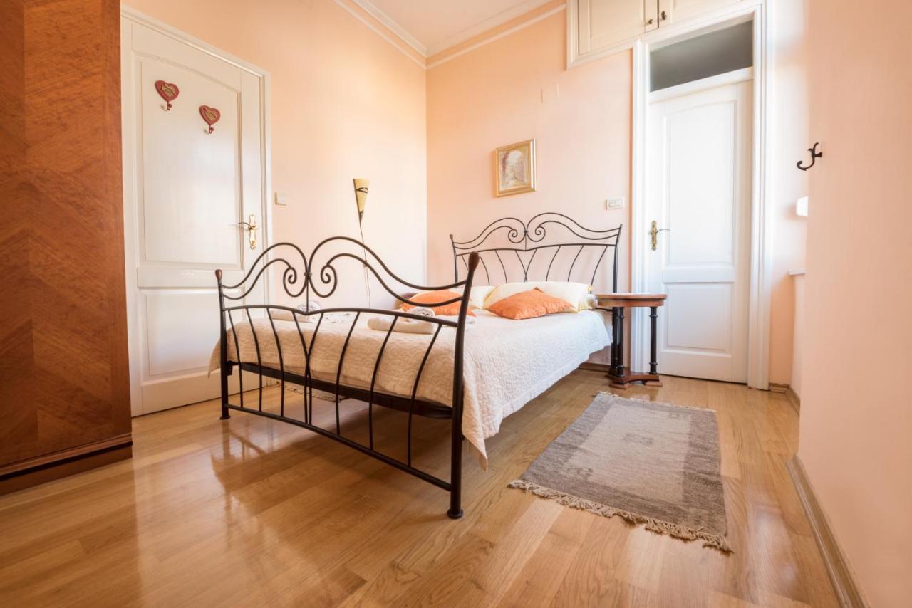 Apartments Villa Devana Opatija Luaran gambar
