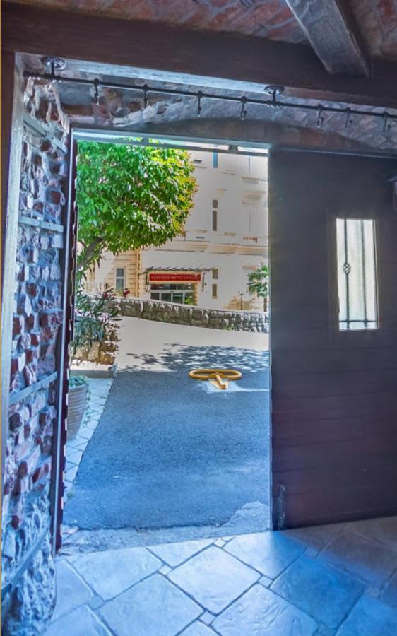 Apartments Villa Devana Opatija Luaran gambar